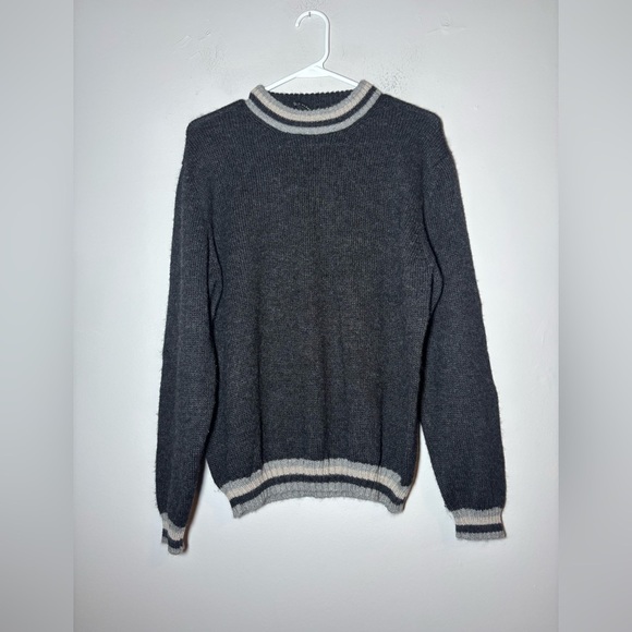 ALPACA 111 Black 100% Peruvian baby alpaca crewneck sweater size M - Picture 1 of 5